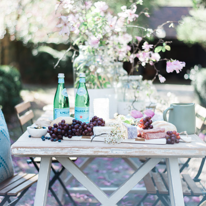 8 Al Fresco Entertaining Must-Haves