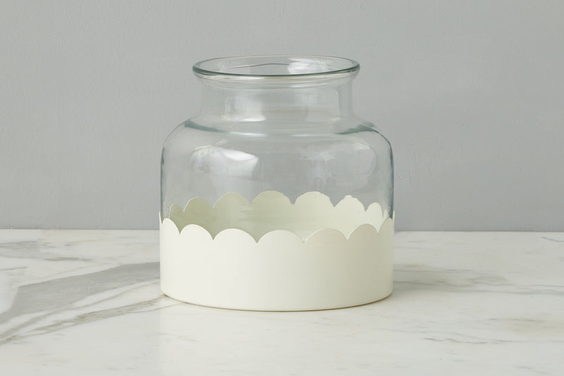 Scalloped Bloom Vase, White