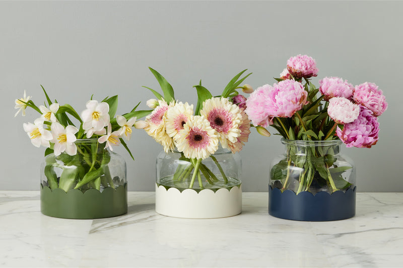 GMN455EWB9 etuhome 2 in 1 Scalloped Bloom Vase White Navy Blue