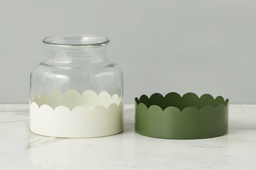 GMN455EWG9 etuhome 2 in 1 Scalloped Bloom Vase White Spruce Green