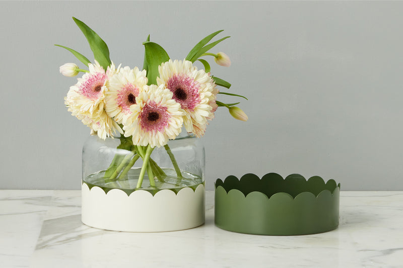 GMN455EWG9 etuhome 2 in 1 Scalloped Bloom Vase White Spruce Green