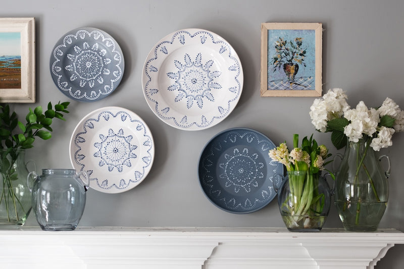 White Wall Plate, Large