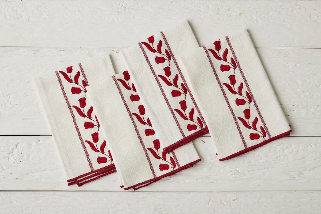 QMN113UR9 etuhome Dinner Napkins Merlot Red Tulip Set of 4