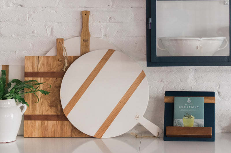 Mod Charcuterie Cheese Board, Medium Round, White