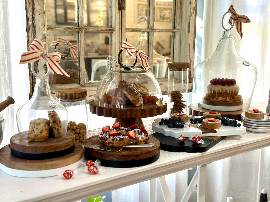 Scalloped Trivet Riser, Large Round, Natural