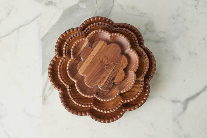 Vintage English Bread Board, Small Scalloped