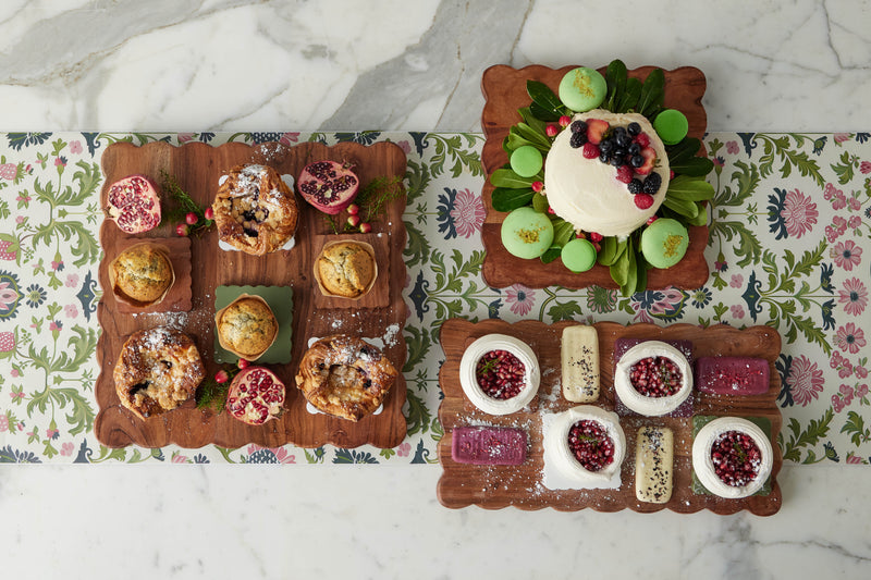 Scalloped cutting boards in square and rectangular shapes