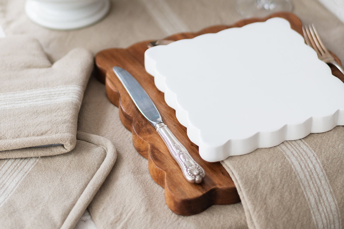 Scalloped Wood Appetizer Cheese Boards - Thumbnail 5