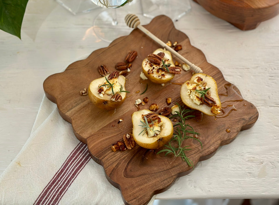 Scalloped Cutting Board, Medium Square