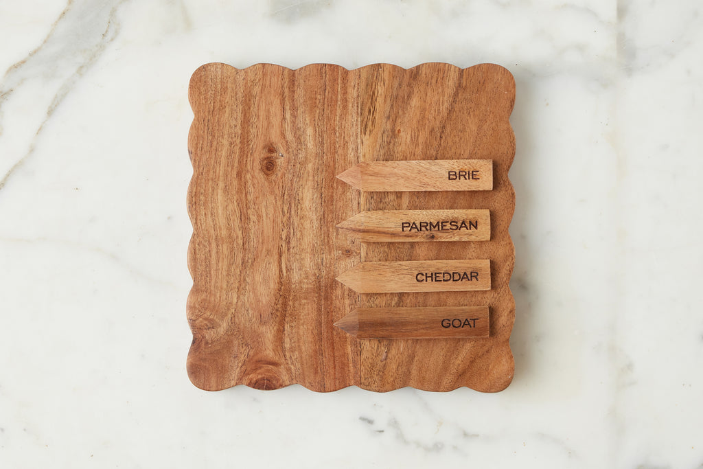 etúHOME Square Scalloped Cheese Board with Markers