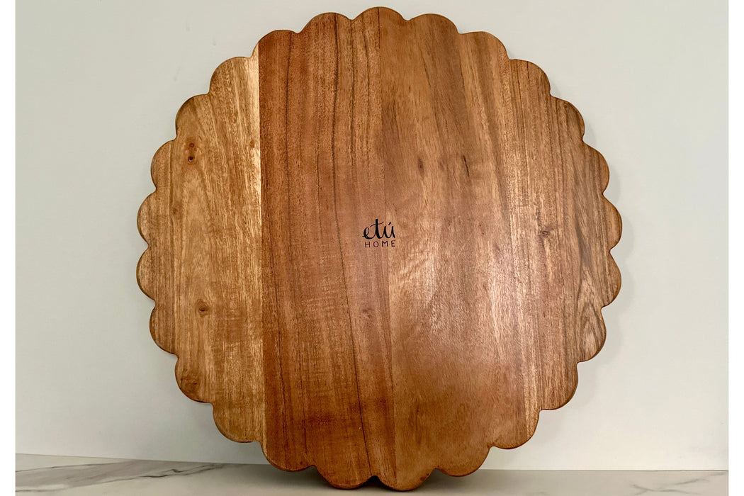 Scalloped Cutting Board Charger, Large Round