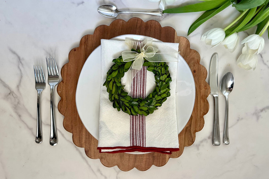 Scalloped Cutting Board Charger, Large Round