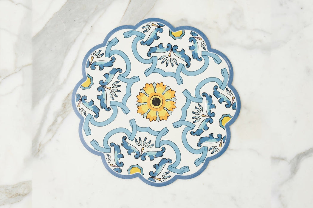 Scalloped Placemat, Round, Denim and Yellow