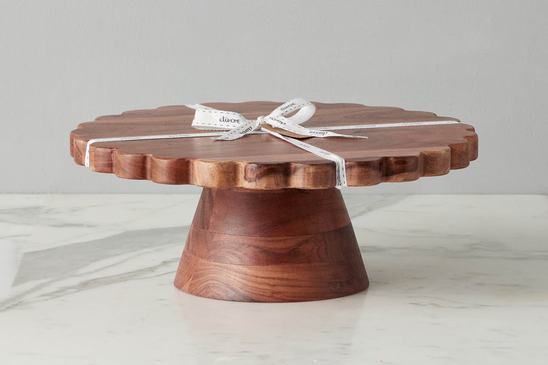 Natural Scalloped Cake Stand