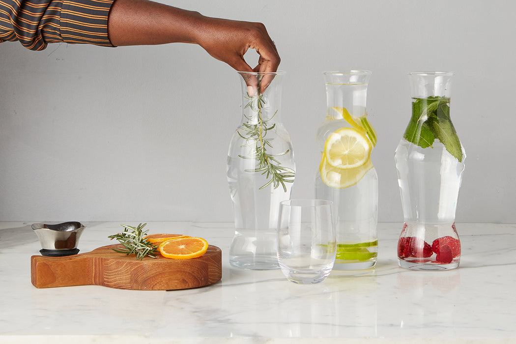 Water Carafe- The Best Way to Hydrate! - Ellementry