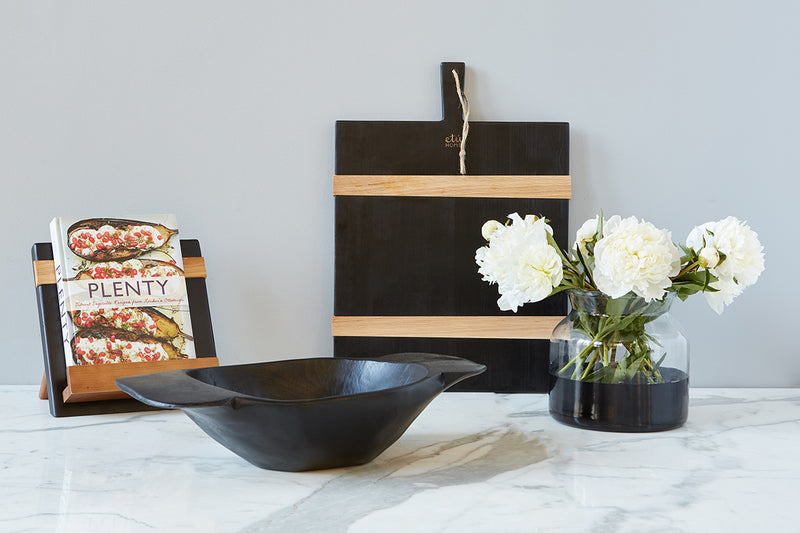White Charcuterie Plank | Etu Home | Iris Gifts & Décor White Charcuterie Plank | Etu Home | Iris Gifts & Décor