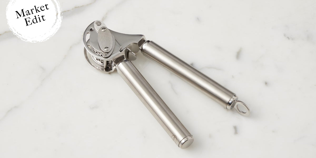 https://etuhome.com/cdn/shop/products/ZRO006UU9-stainless-steel-garlic-press-with-scraper-badge_1200x600_crop_center.jpg?v=1651848751