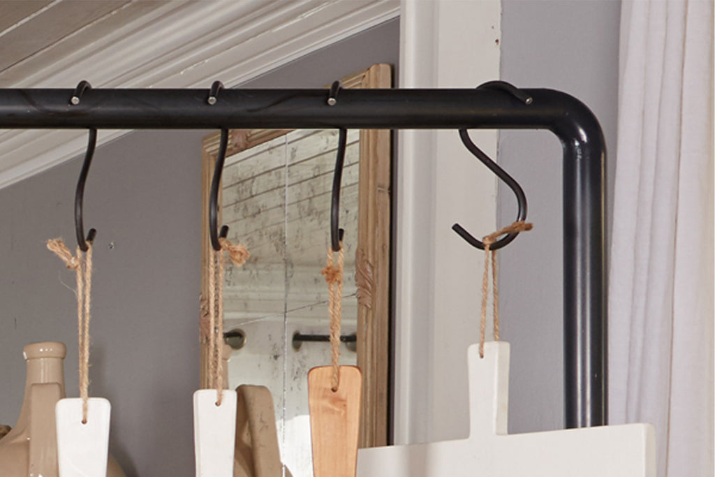 Iron S Hook