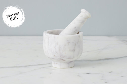 https://etuhome.com/cdn/shop/products/marble-mortar-pestle-white-small-Badge_512x342.jpg?v=1647269608