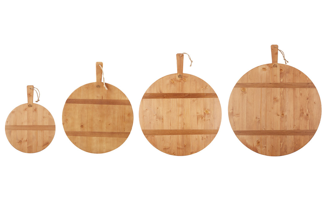 https://etuhome.com/cdn/shop/products/round-pine-charcuterie-boards-whiteground_1050x700.jpg?v=1698953121